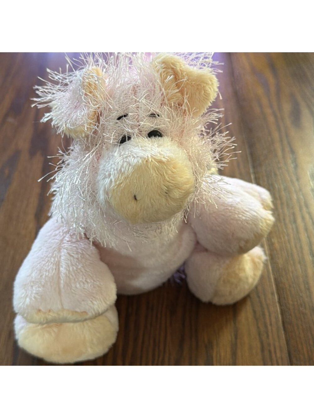 Webkinz Pig -HM002 New. Sealed, unused code. Adorable